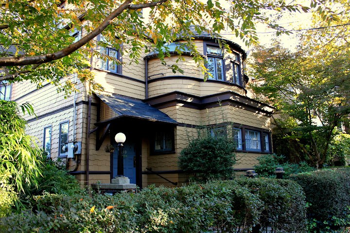 Victorian houses on a hillside street in the St. George Historic District